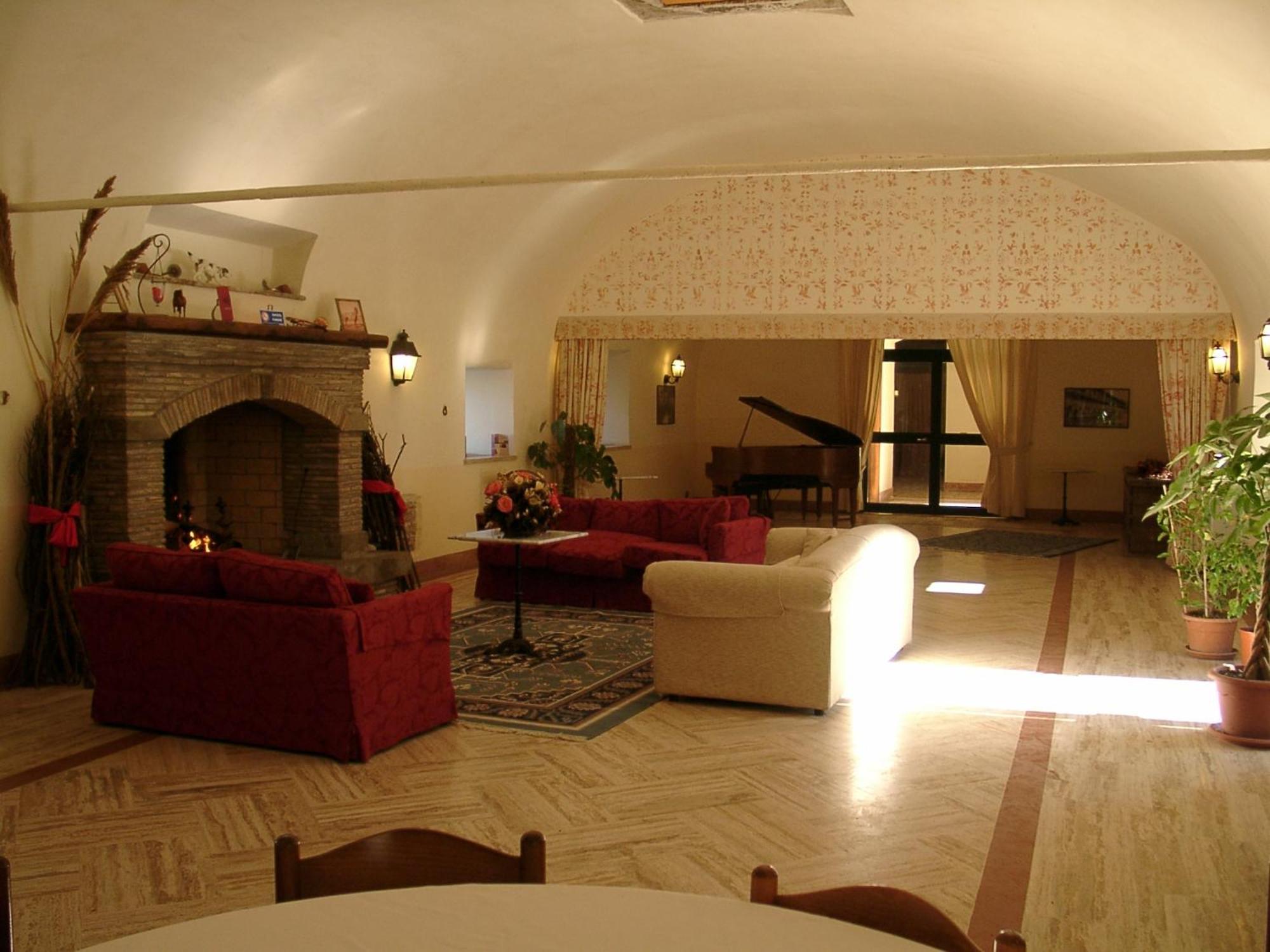 Agriturismo Pantano Borghese Monte Compatri Exterior foto